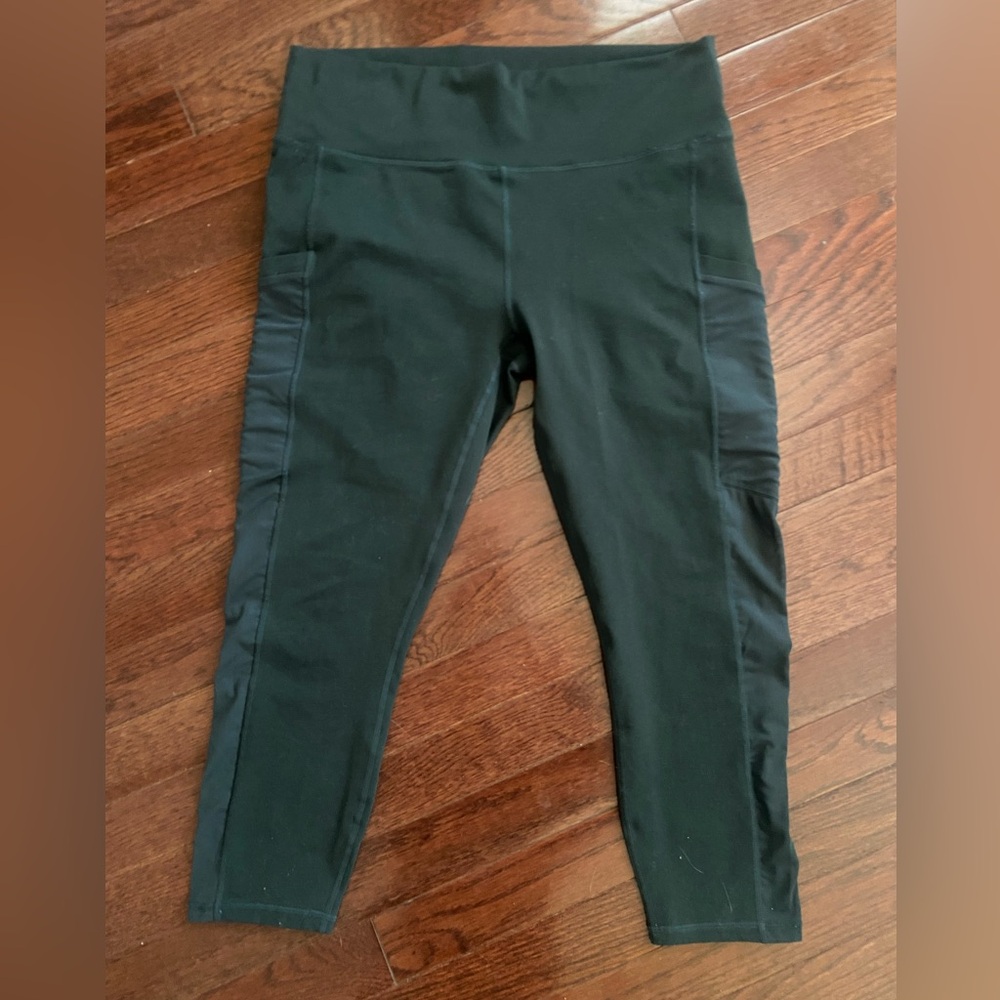 Fabletics Powerhold Crop Legging